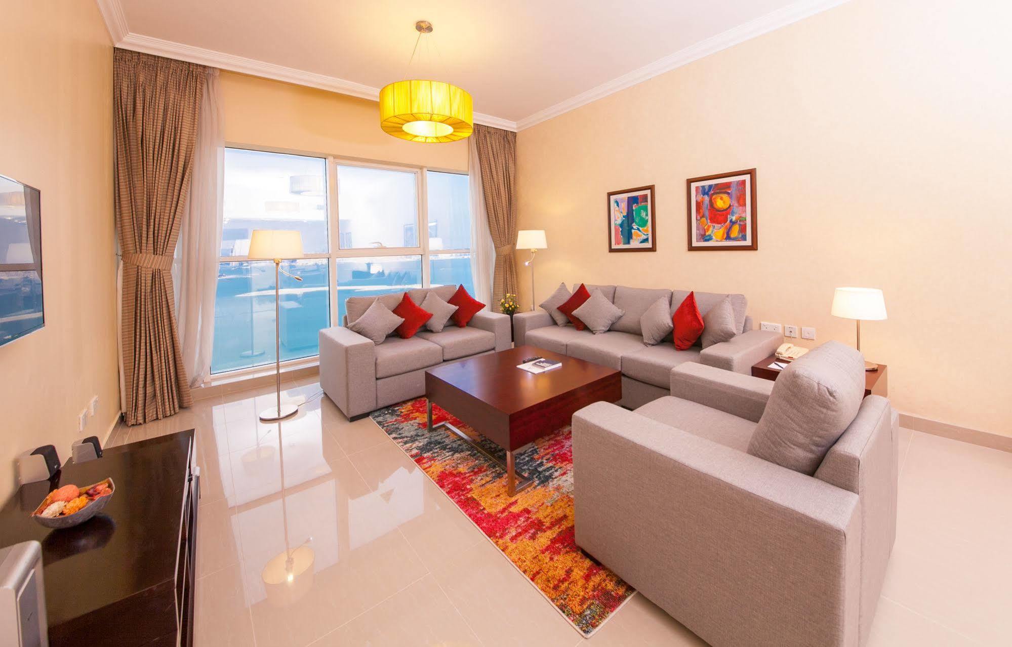 فندق سمرست الخليج الغربي الدوحة المظهر الخارجي الصورة Living room